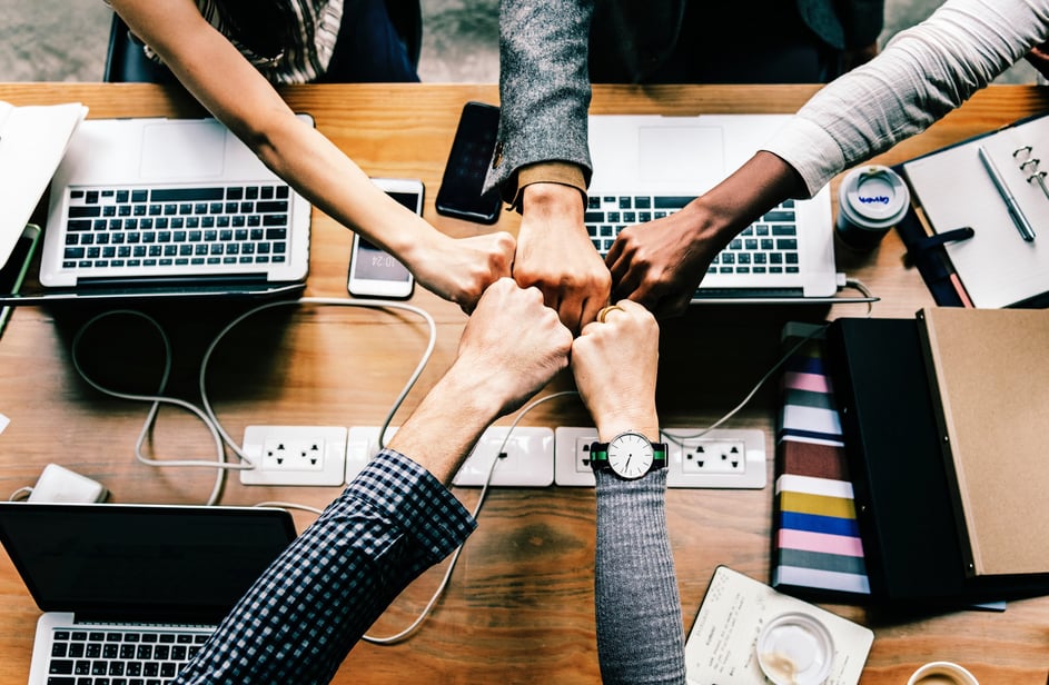 Mitarbeiter richtig einarbeiten Tillhub