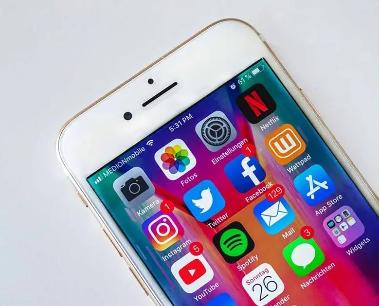 Den perfekten Social Media Post verfassen - Tillhub Blog