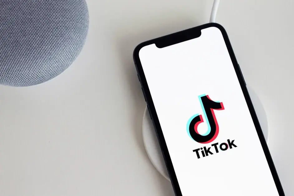 Tauche ein in die Welt von TikTok für Unternehmen - Tillhub Blog
